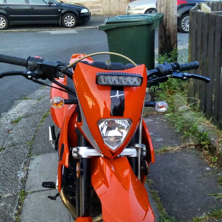 New led light bar and folding leavers #supermoto