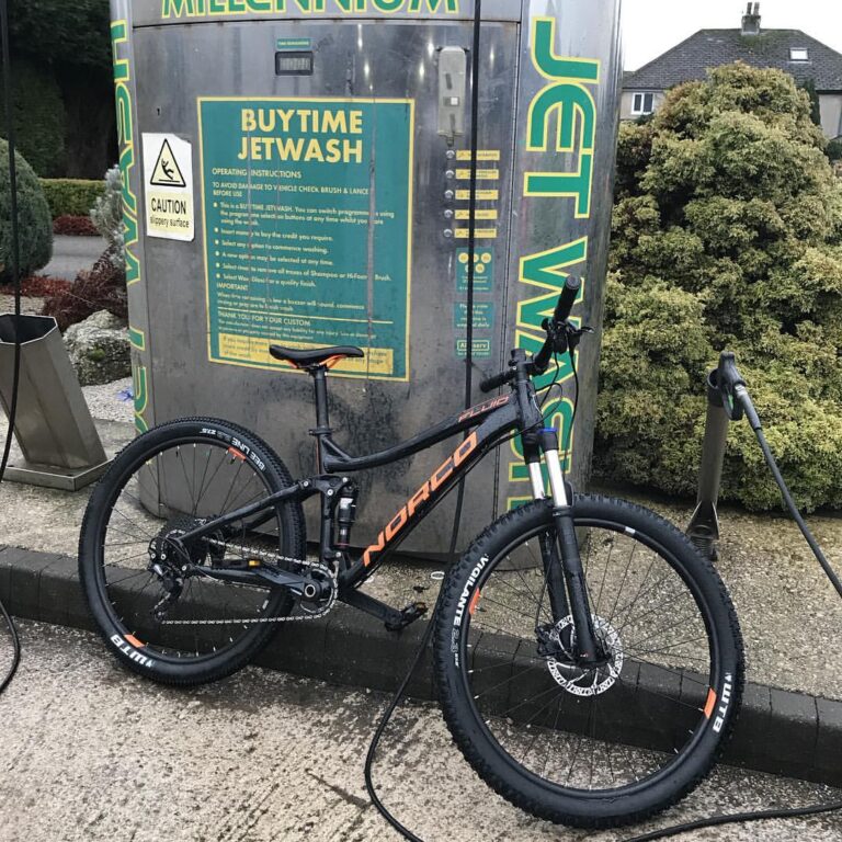 Now to get her home dry and lubed #mtb #mountainbike #mybikeisclean